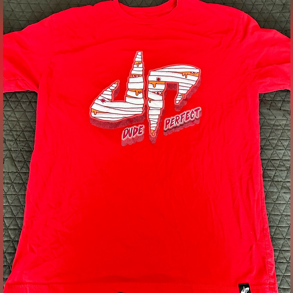 DUDE PERFECT MUMMY TEE